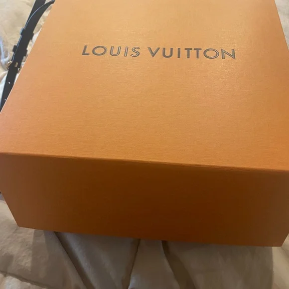 Louis Vuitton Black & Brown Monogram Lock-Front Satchel - Picture 5 of 6